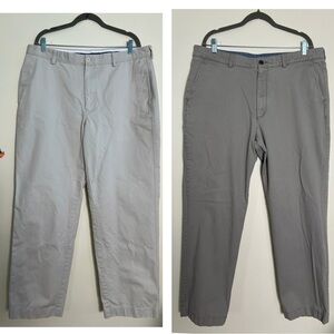 L.L. Bean Mens Gray Chinos Classic Pants 38X32 Cotton Career Work Office Preppy